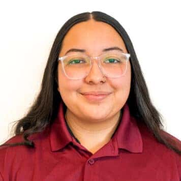 Photo of Hailey Flores